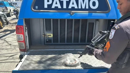 Homem tenta fugir, mas é preso com cocaína em Cabo Frio — RC24H