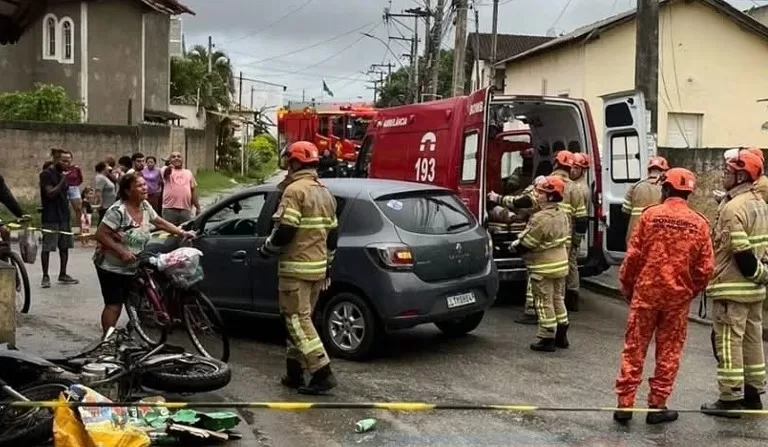 Acidente envolvendo carro e moto deixa dois feridos em Araruama — RC24H