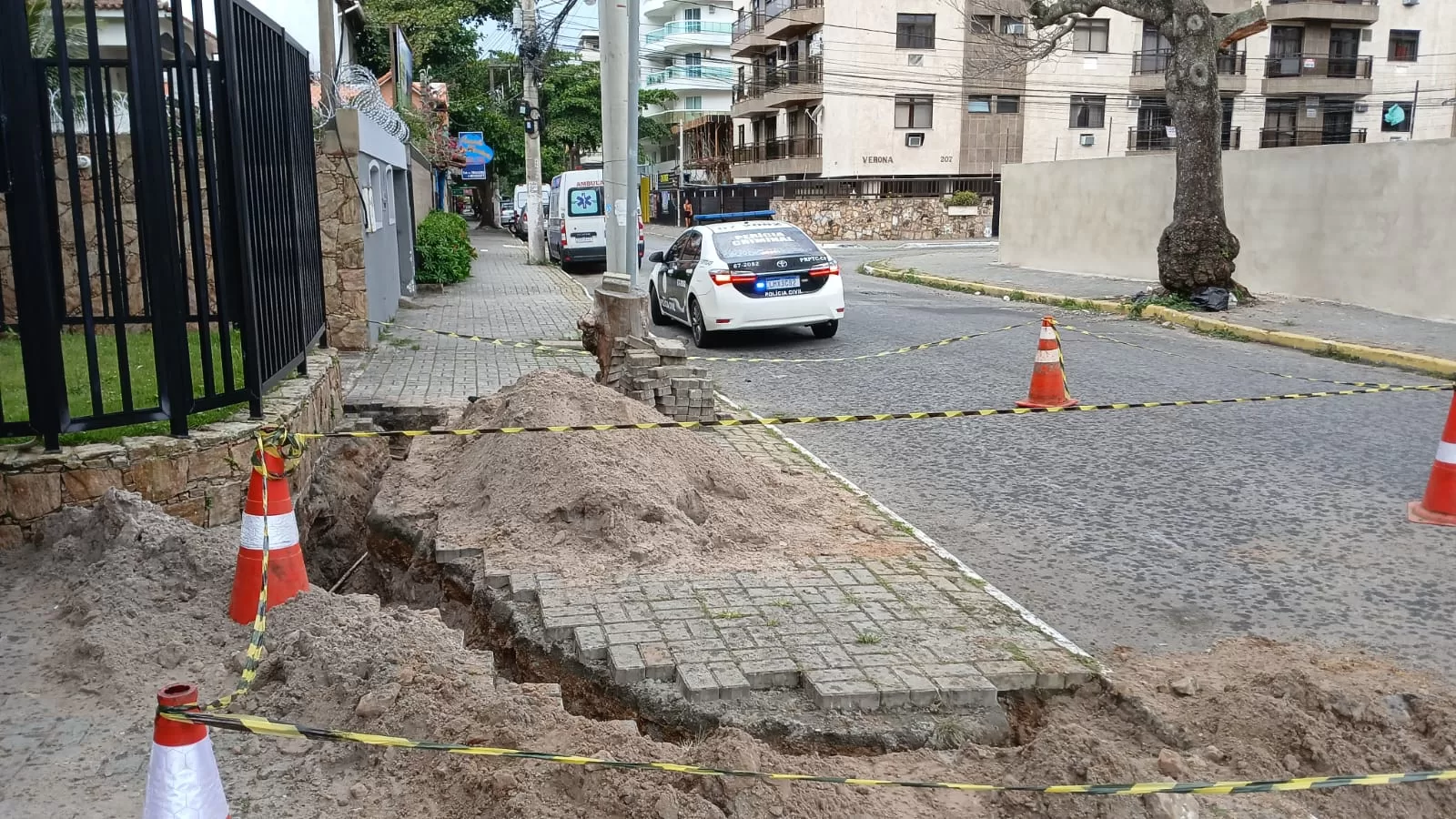 Fiscalização flagra ligação irregular de água em condomínio na região central de Cabo Frio — RC24H