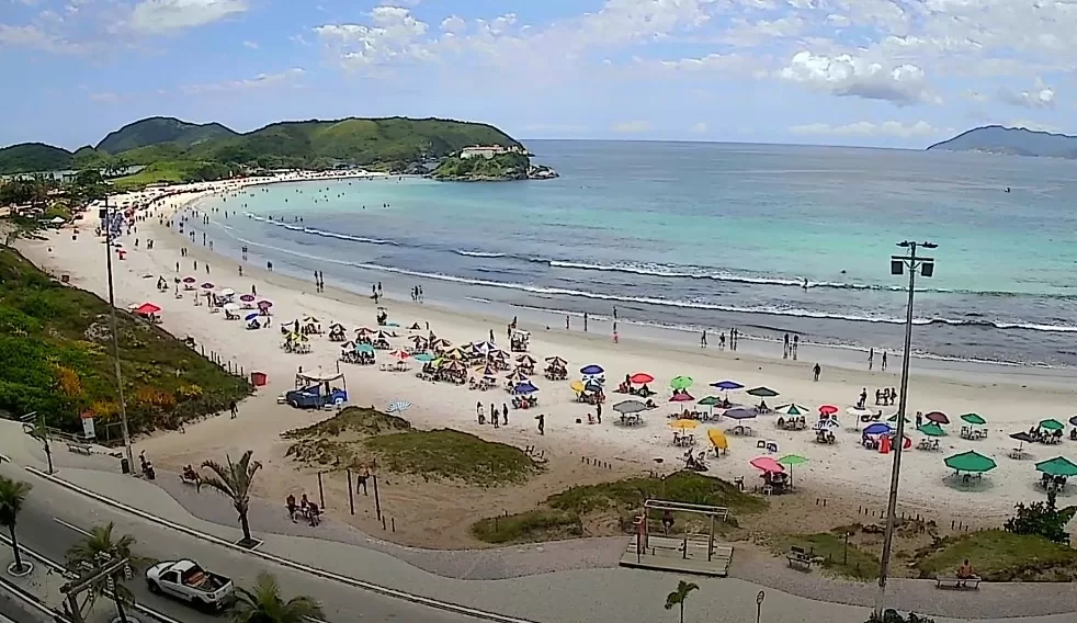 Quarta-feira (18) continua com tempo instável e mar agitado em Cabo Frio — RC24H