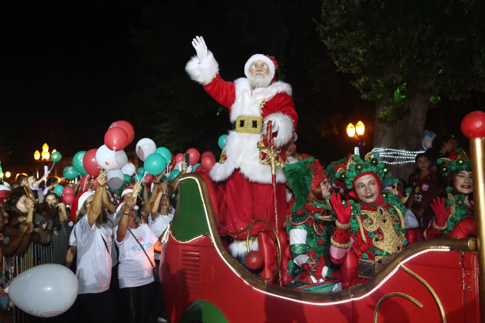 Casa do Papai Noel é aberta em Araruama com entrada gratuita — RC24H