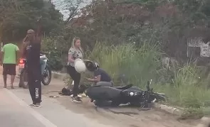 Motorista foge após causar acidente com duas motos em Araruama — RC24H