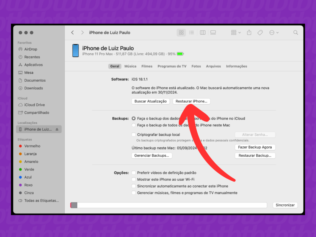 Captura de tela do Finder mostra como acessar a opção Restaurar iPhone