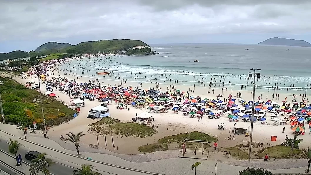 Quinta-feira (16) tem tempo instável com chuviscos e ondas moderadas em Cabo Frio — RC24H