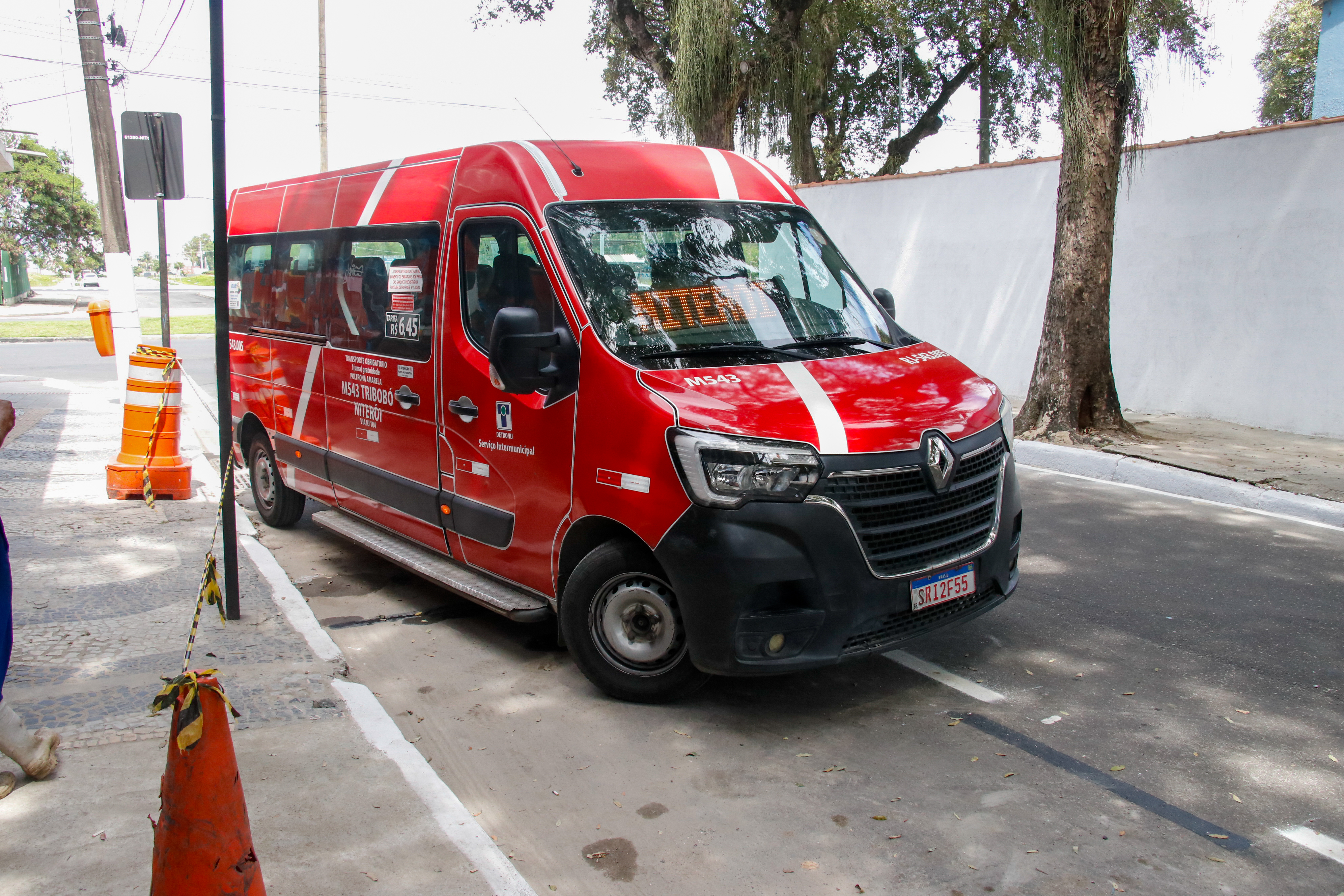 Vans intermunicipais em novos pontos em Niterói; saiba onde