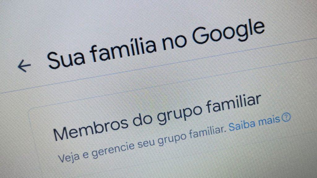 Como gerenciar contas no grupo familiar do Google