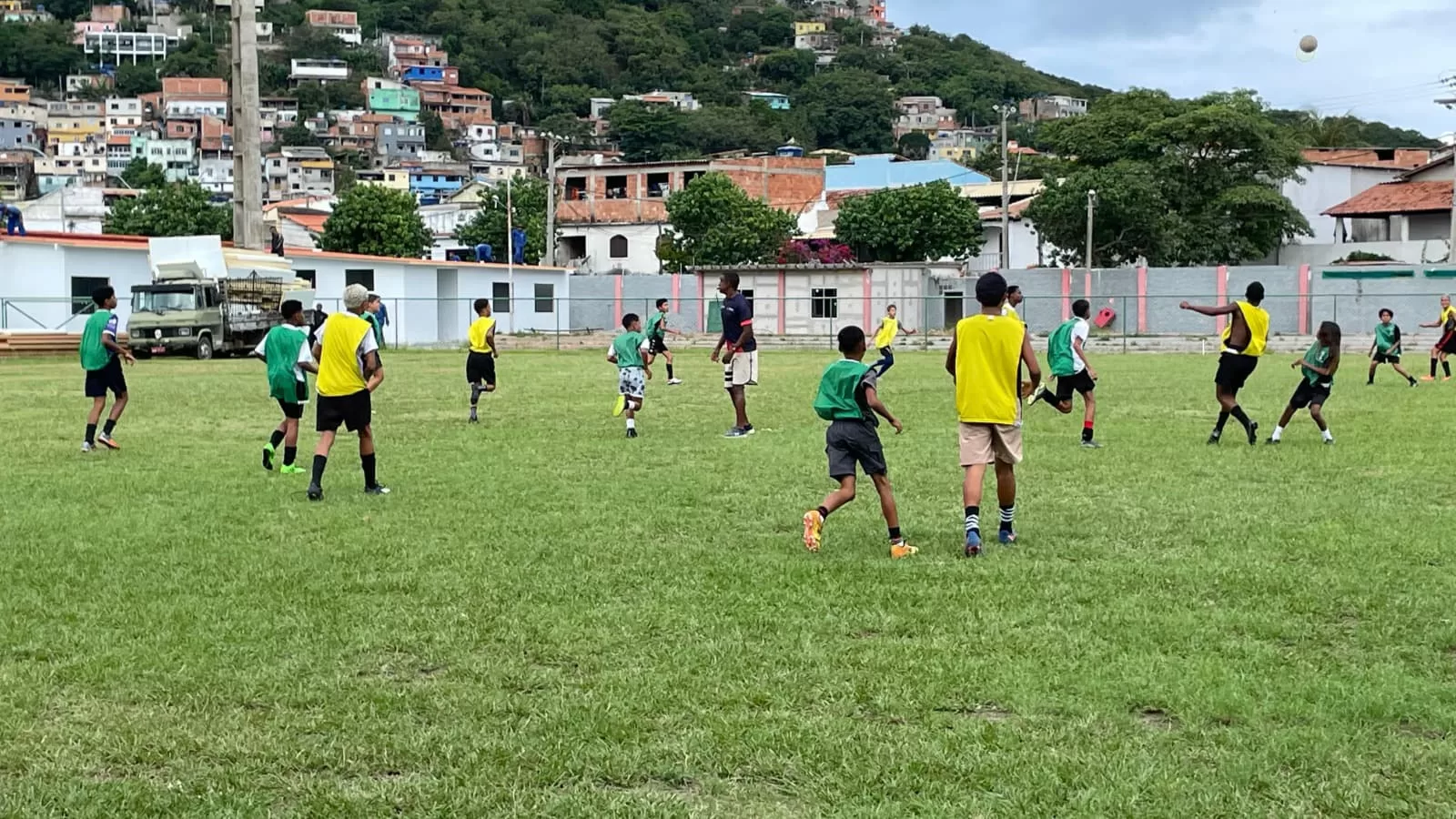 Arraial do Cabo realiza seletiva para futuros atletas de futebol do Clube Apollo — RC24H