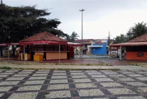 Praça do Moinho, no Peró, passa por ação de ordenamento em Cabo Frio — RC24H