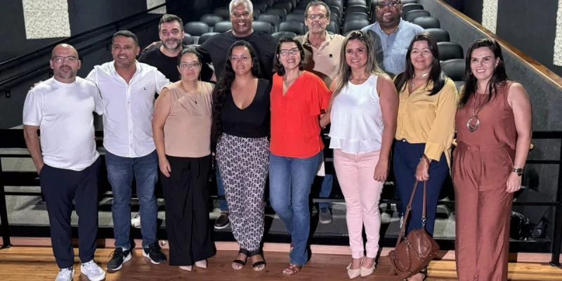 Secretário de Cultura de Cabo Frio, Carlos Ernesto Lopes, participa de encontro com gestores culturais no Rio de Janeiro