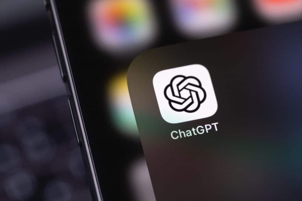 App do ChatGPT em um smartphone