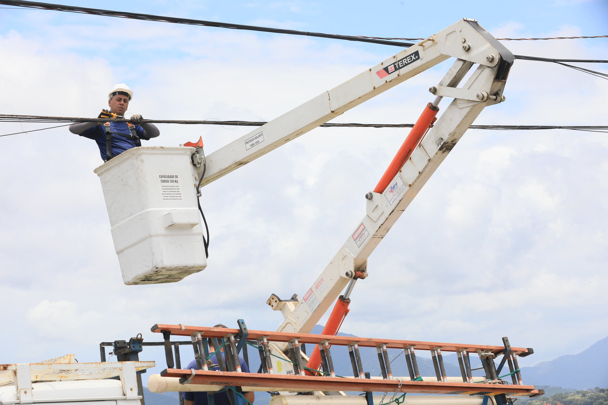 Nova gestão da Prefeitura de Maricá inicia revitalização da iluminação pública da cidade