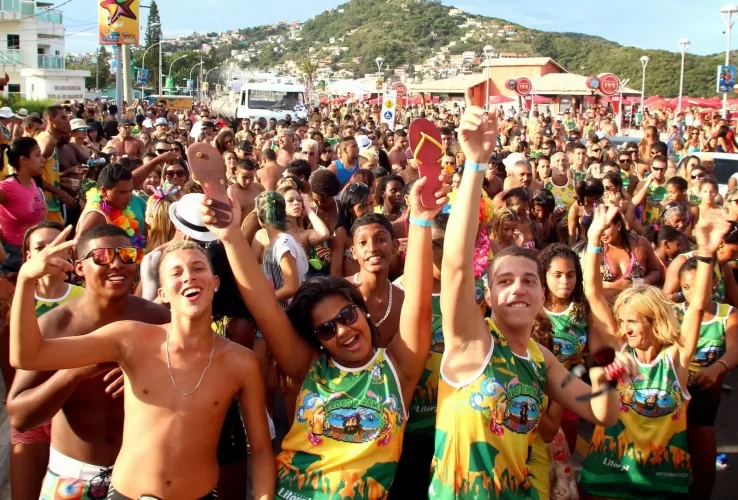 Carnaval 2025 em Arraial do Cabo terá blocos, shows e eventos para todas as idades — RC24H