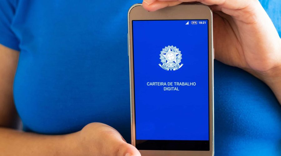 Descubra como achar emprego pela Carteira de Trabalho Digital