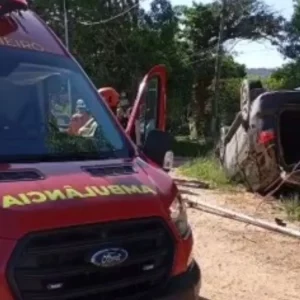 Ex-deputado federal sofre acidente na RJ-106 | Enfoco