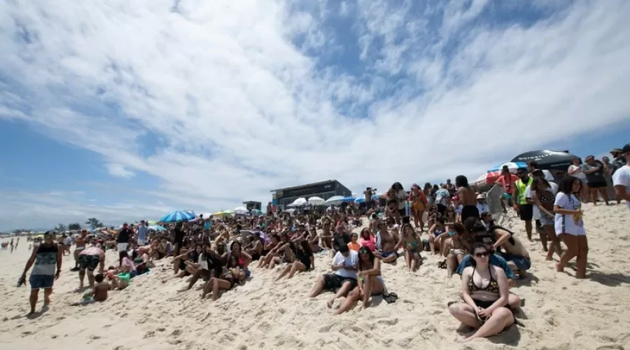 Saquarema recebe o maior festival de surf da América do Sul, o REMA, com música e atrações
