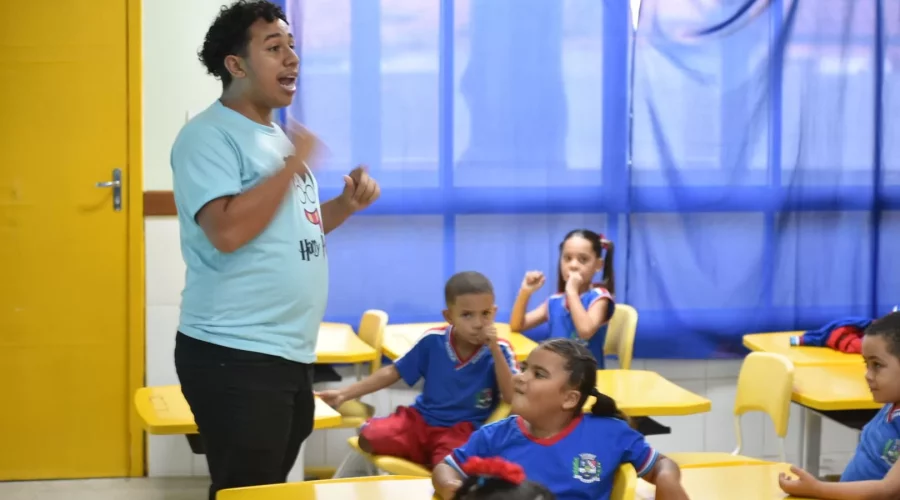 Maricá: Município convoca 78 novos docentes aprovados em concurso público