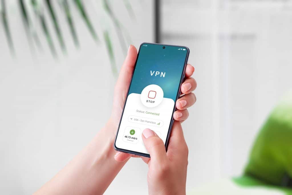 Confira 8 sugestões para conseguir desaparecer da internet Guia Região dos Lagos 16 Uso de uma VPN em smartphone
