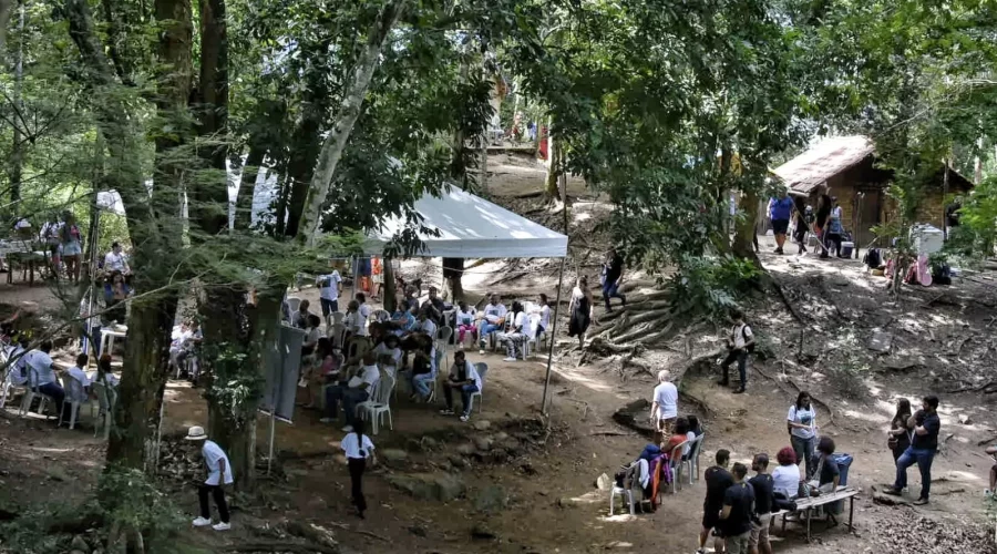 Maricá: ‘Maricá Indígena’ homenageia cultura indígena com música, comida, esportes e artesanato