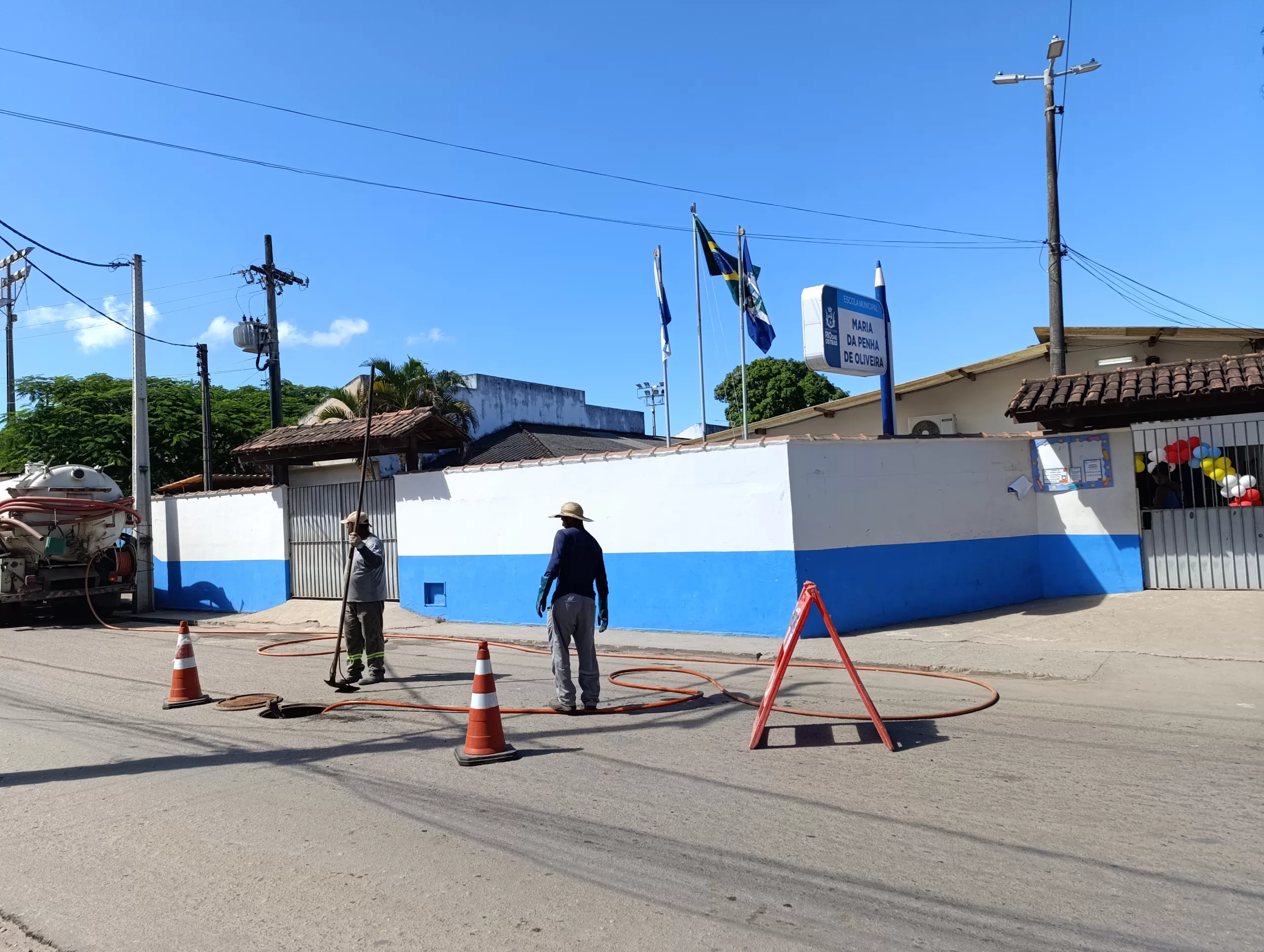 Rio das Ostras intensifica serviços de manutenção predial nas escolas em abril — RC24H