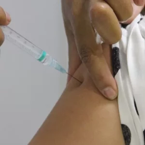 Araruama inicia campanha de vacinação contra a gripe em 14 postos de saúde — RC24H
