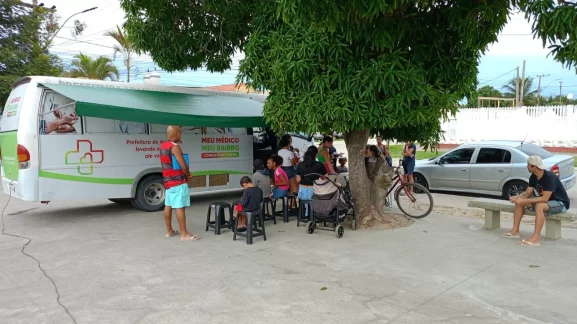 Araruama leva atendimento infantil gratuito a Iguabinha com Ônibus Pediátrico itinerante — RC24H