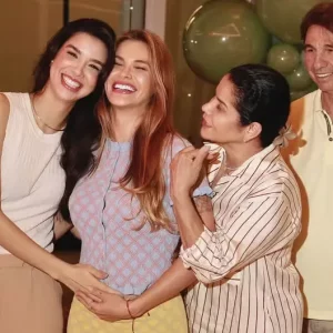 Bebê a bordo? Andressa Suita posta foto com a mão na barriga | Enfoco