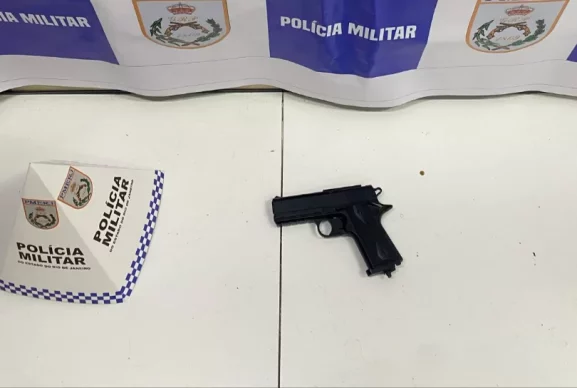 Homem é preso após agredir ex-esposa em Araruama — RC24H
