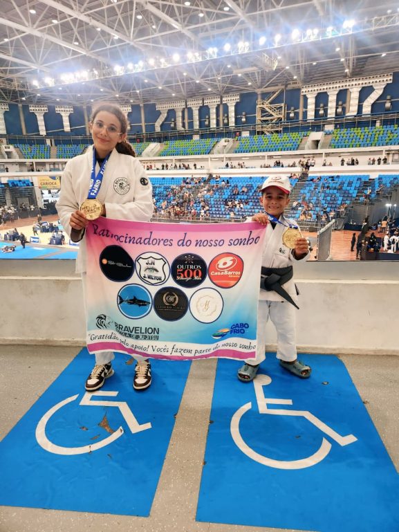 Jovens talentos de Cabo Frio brilham no Campeonato Hélio Gracie de Jiu-Jitsu