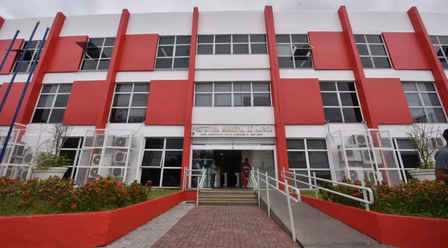 Maricá: Prefeitura notifica mais de 1,2 mil empresas sem alvará de risco