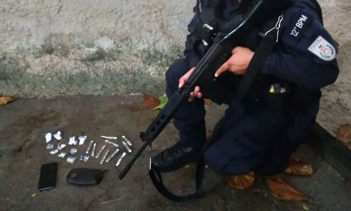 Preso em ponto de venda de drogas recém-montado em Niterói | Enfoco
