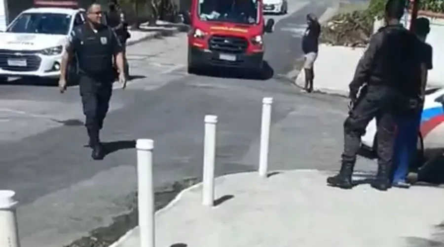 Suspeito é morto em tiroteio com a polícia em Maricá, São Pedro da Aldeia