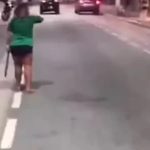 Motorista de aplicativo e passageira se envolvem em confusão após corrida entre Cabo Frio e Saquarema — RC24H