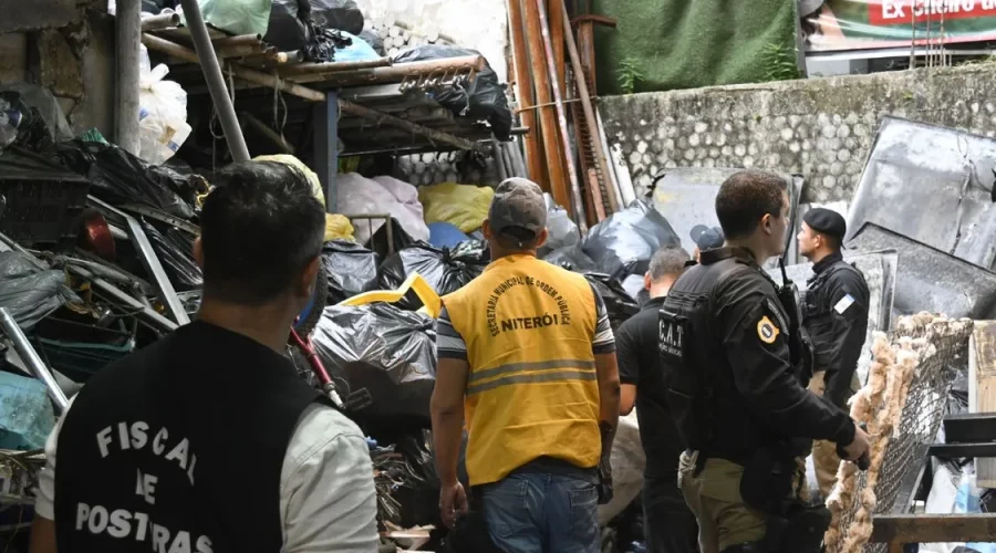 Saquarema: Quatro sucatas ilegais são encontradas em Icaraí e Santa Rosa
