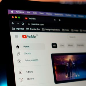 YouTube completa 20 anos: relembre primeiro vídeo e curiosidades da plataforma