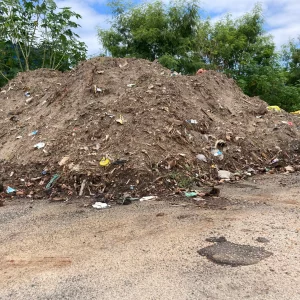 Mais de 15 toneladas de entulho são removidas de bueiros após 10 meses de limpeza em Búzios — RC24H