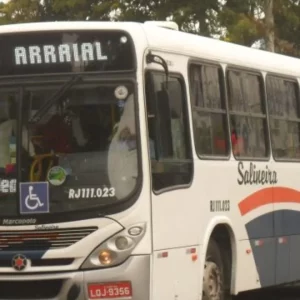 Arraial do Cabo terá ônibus extras para atender o público durante os shows de 40 anos — RC24H
