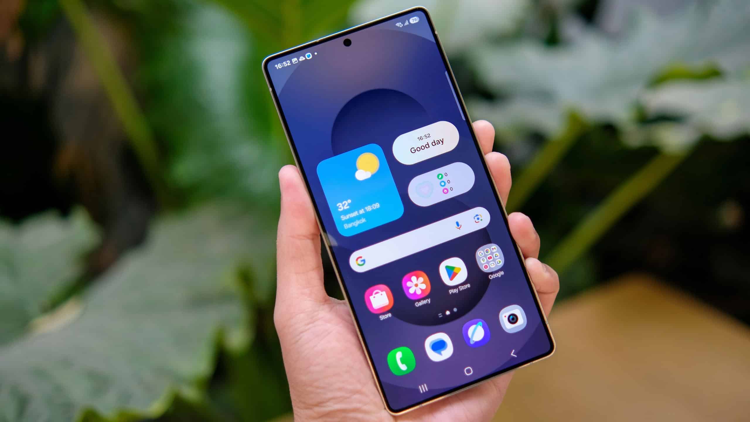 Samsung escolhe Galaxy S25 para começar testes do One UI 8
