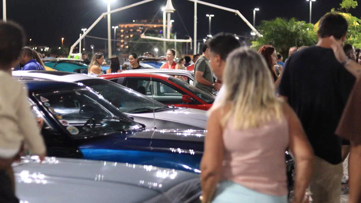 São Pedro da Aldeia recebe mais uma edição do encontro de carros antigos nesta sexta-feira (30) — RC24H