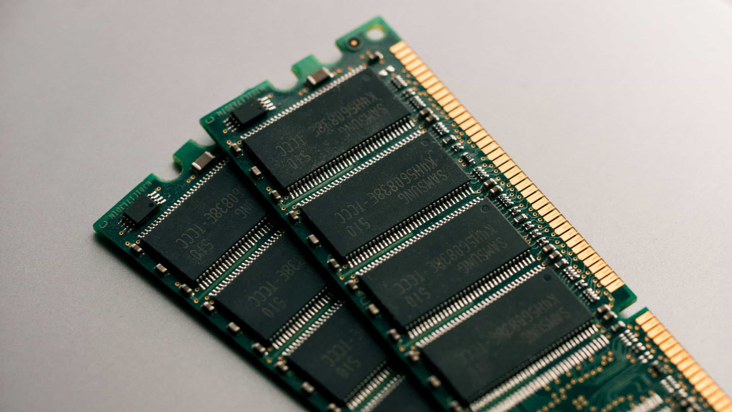 7 sinais de que a memória RAM do seu PC é insuficiente