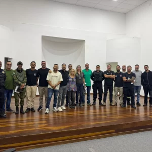 Reunião define últimos ajustes para festa de 40 anos de Arraial do Cabo — RC24H