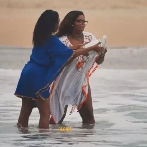 Filhas de Glória Maria lançam cinzas da jornalista em praia de Búzios — RC24H