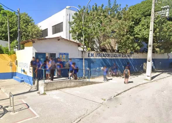 Aluna sofre descarga elétrica em escola de Cabo Frio — RC24H