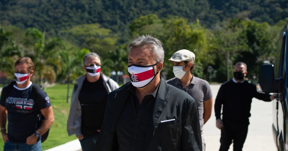 Ex-técnico do Flamengo é anunciado por clube que disputará o Mundial de Clubes