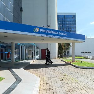 Governo revela projeto para brasileiros 'venderem' dados para empresas; entenda