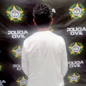 Acusado de matar colega de trabalho em Macaé se entrega à polícia — RC24H