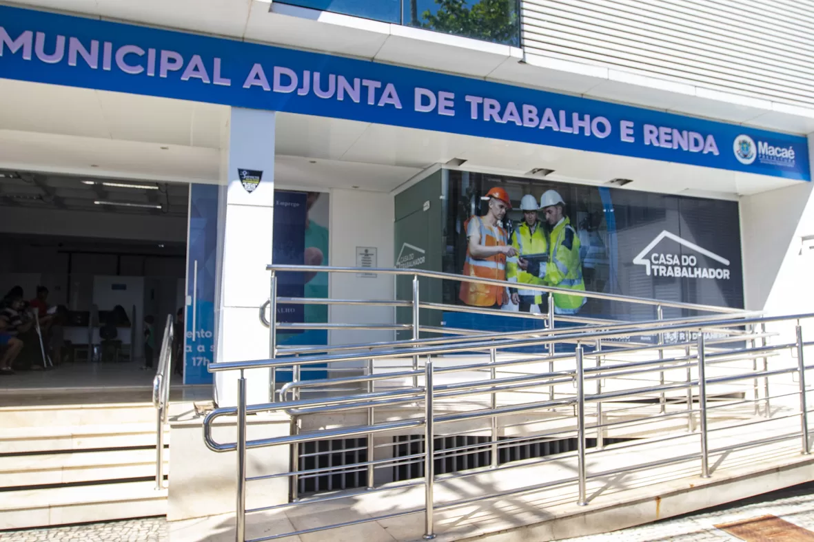 Semana inicia com 532 vagas na Central do Trabalhador de Macaé — RC24H