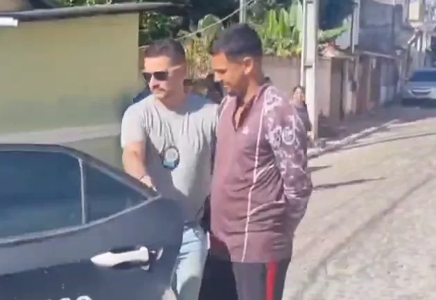 Homem que vendia produtos furtados em Cabo Frio na internet é preso em Casimiro de Abreu — RC24H