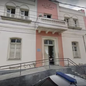 Homem tenta sequestrar jovem com faca em Saquarema e foge ao ser surpreendido — RC24H