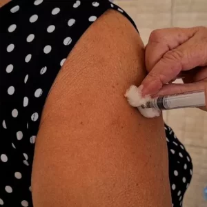 vacina-em-iguaba.webp.webp