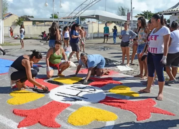 Tapetes de sal tomam conta de Búzios no Corpus Christi na próxima semana — RC24H